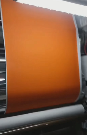 硅膠皮革涂布機(jī)-2